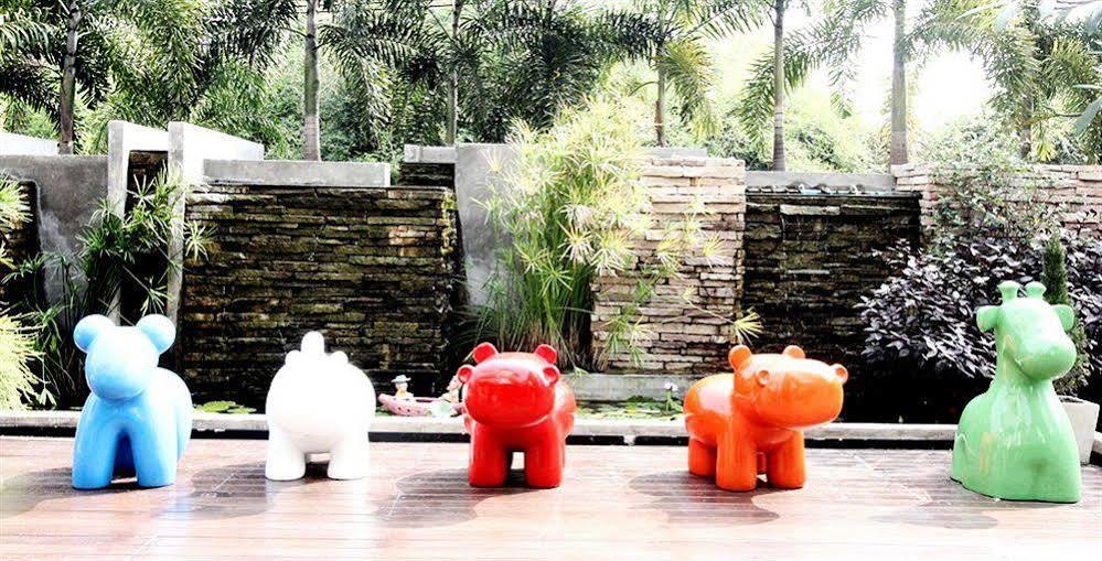 Silathip Huahin Serviced Apartment & Hotel Luaran gambar